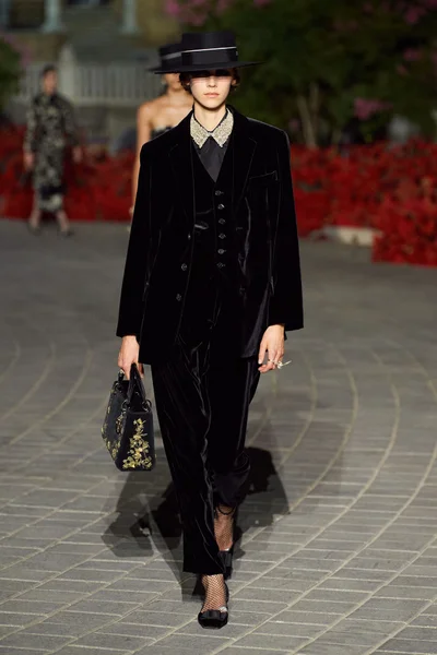 Look 86